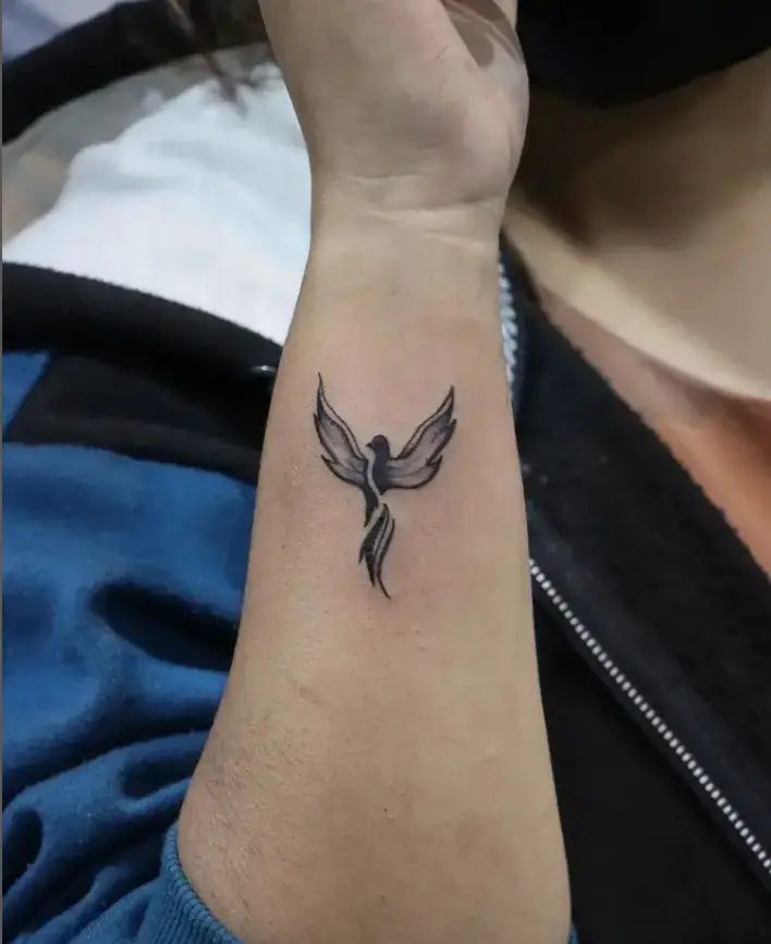 Aggregate 95+ about bird tattoo on wrist super cool .vn